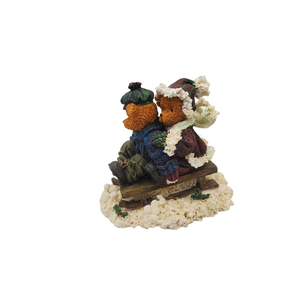 vintage resin boy/girl bears sledding table shelf decor figurine